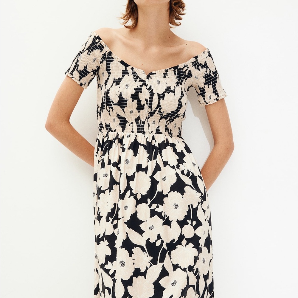 Floral Off-Shoulder Dress in Black and Cream